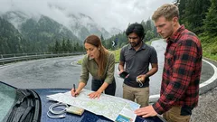 Segnale assente e batteria in rosso: perché la mappa cartacea è ancora il piano B più utile