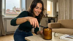 Accendi, respira, rilassati: come scegliere candele profumate online e farle durare davvero